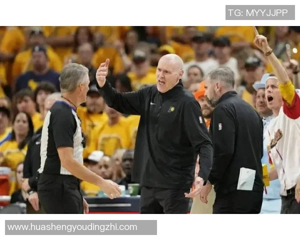 德国与英格兰比赛中的争议判罚引发裁判公正性讨论