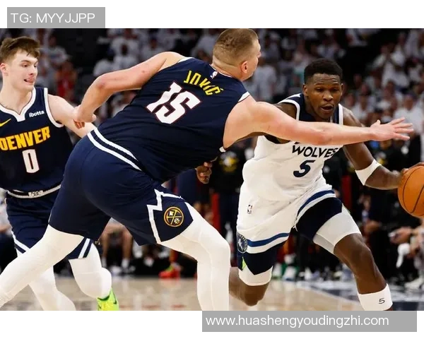 活塞与独行侠激战正酣球迷期待精彩对决与逆转时刻 活塞与独行侠激战正酣球迷期待精彩对决与逆转时刻