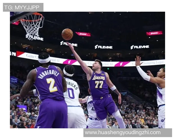 爵士队与湖人队全场激战回顾精彩瞬间与关键时刻分析