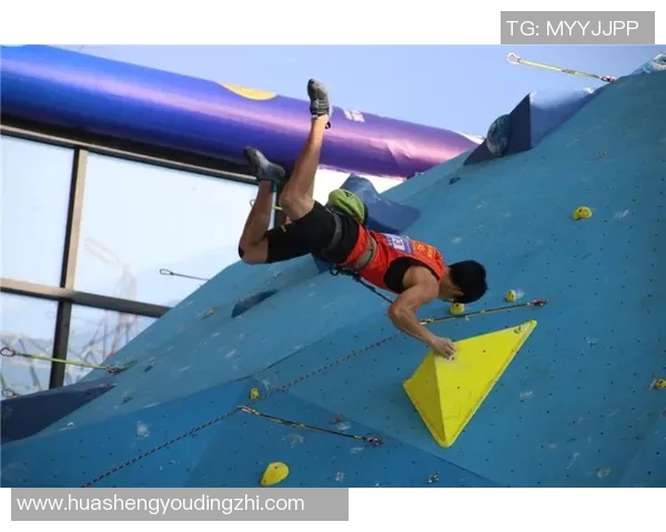 重庆攀岩队在比赛中的攻防表现分析与未来发展建议