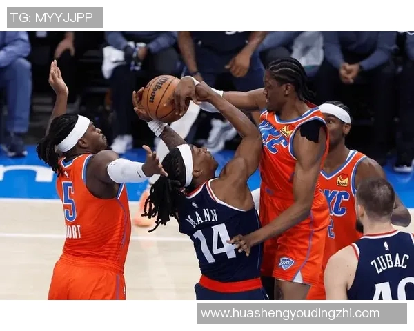 2014季后赛雷霆与快船首战激烈对决回顾与精彩瞬间分析